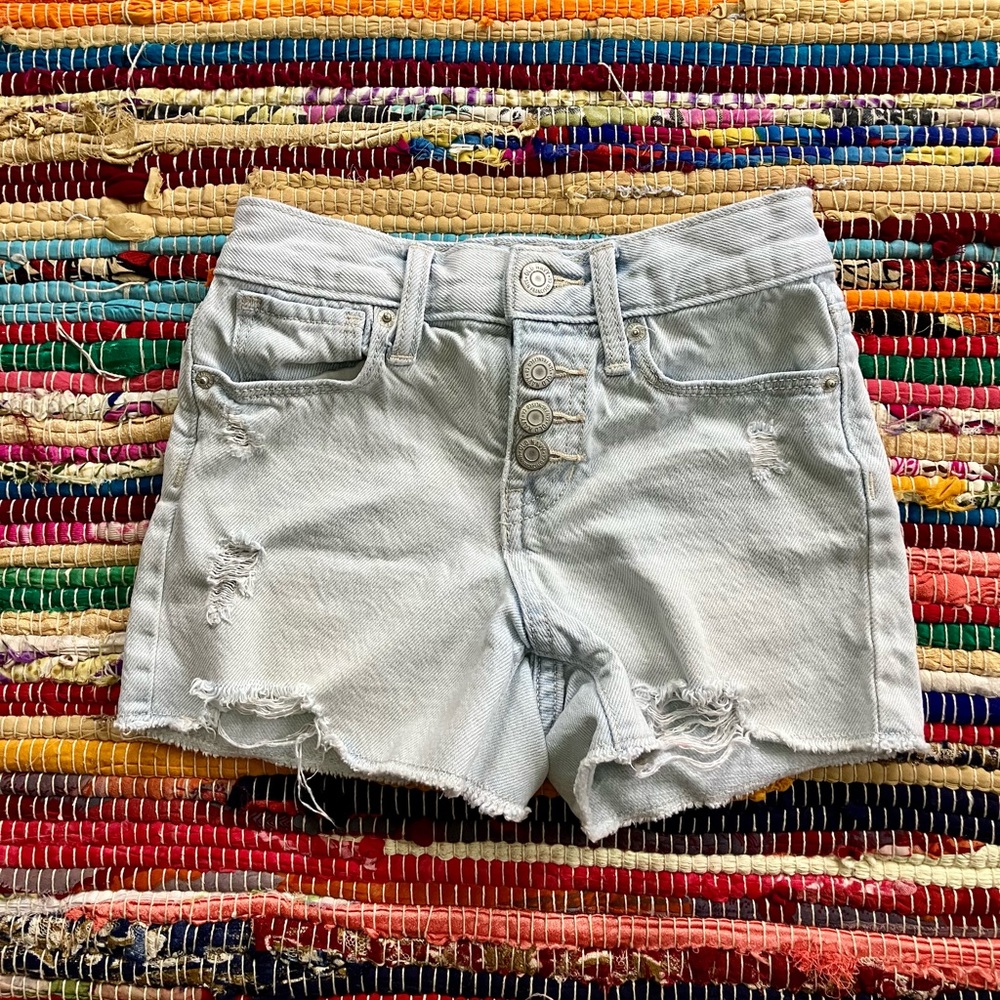 Old Navy ~ Button fly distressed jean shorts